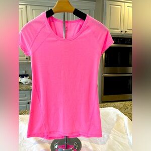 Z by Zella pink, athletic shirt, looks brand new size extra small